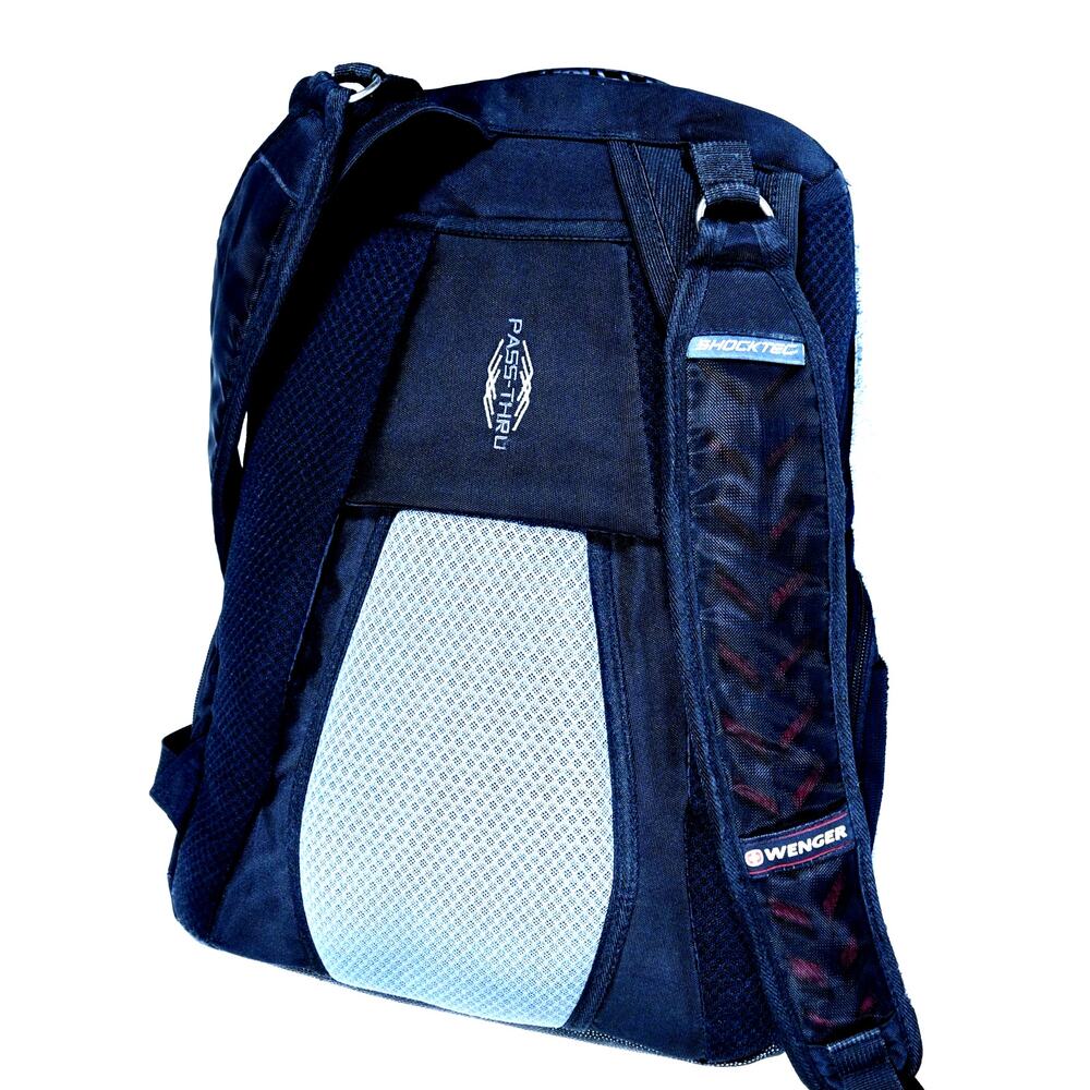 Swiss Gear 18"  Lumin Black/Grey Backpack Laptop Case Hiker Shock Tec Tiny Flaw
